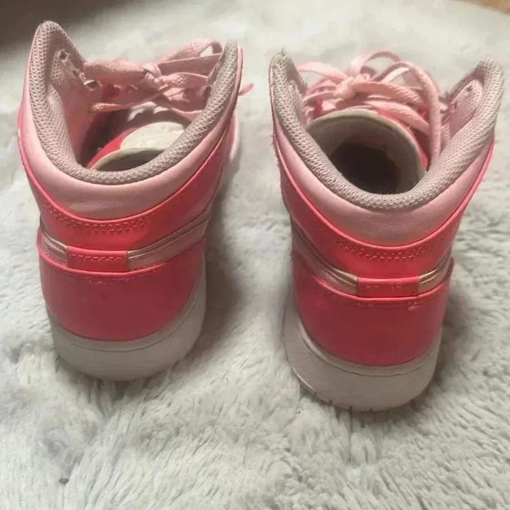 Nike Air Jordan 1 Retro Mid Fierce Pink Kids Girls (FD8780-116)